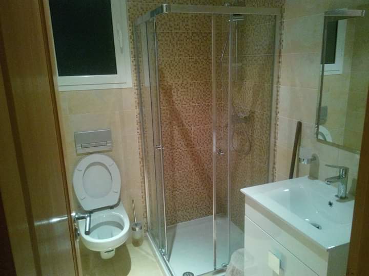 Ariana Ville Cite Ennasr 2 Location vacances Appart. 2 pices S1 hst meubl pour courte dure 120dt