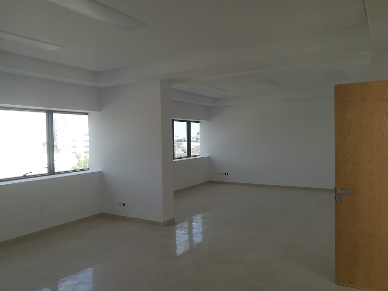 Cite El Khadra Zone urbaine nord Bureaux & Commerces Bureau Immeuble neuf haut standing au cun