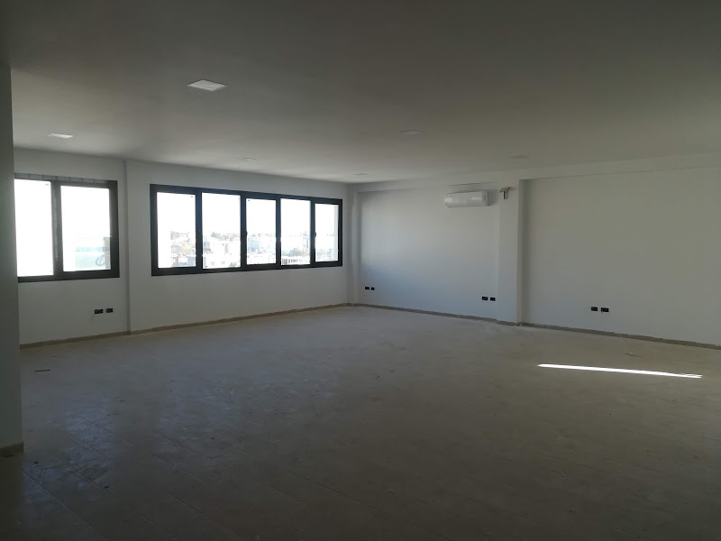 Bureaux & Commerces Bureau