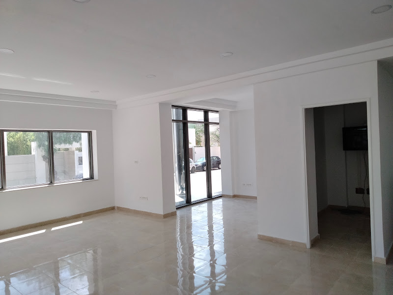 Bureaux & Commerces Bureau