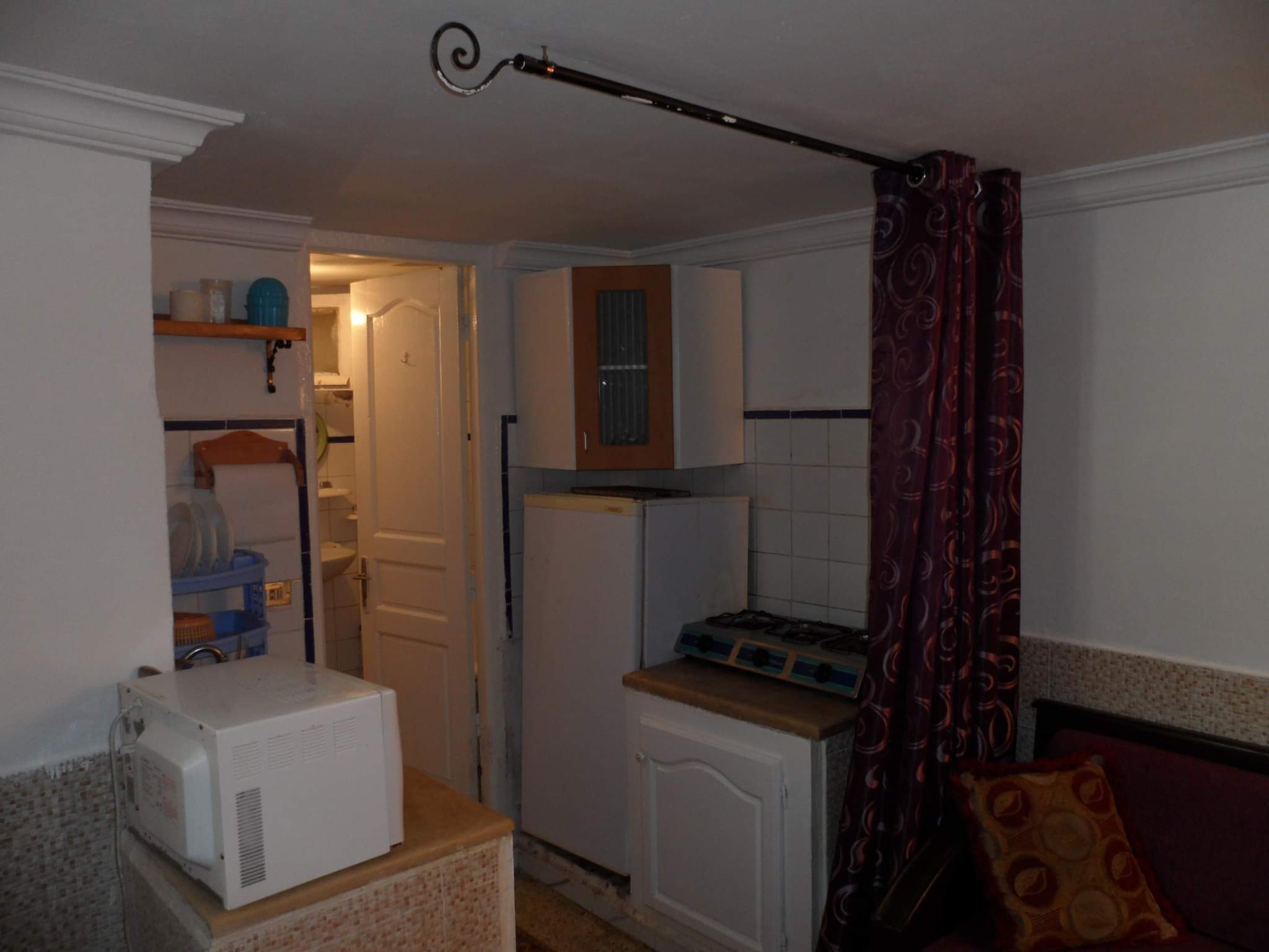 Ariana Ville&nbsp;El Menzah 5&nbsp;Location vacances&nbsp;Appart. 2 pi�ces&nbsp;Un studio meubl� par nuit�e 60dt