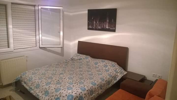 Ariana Ville&nbsp;Cite Ennasr 2&nbsp;Location vacances&nbsp;Appart. 2 pi�ces&nbsp;S1 meubl� haut standing par nuit�e  70dt