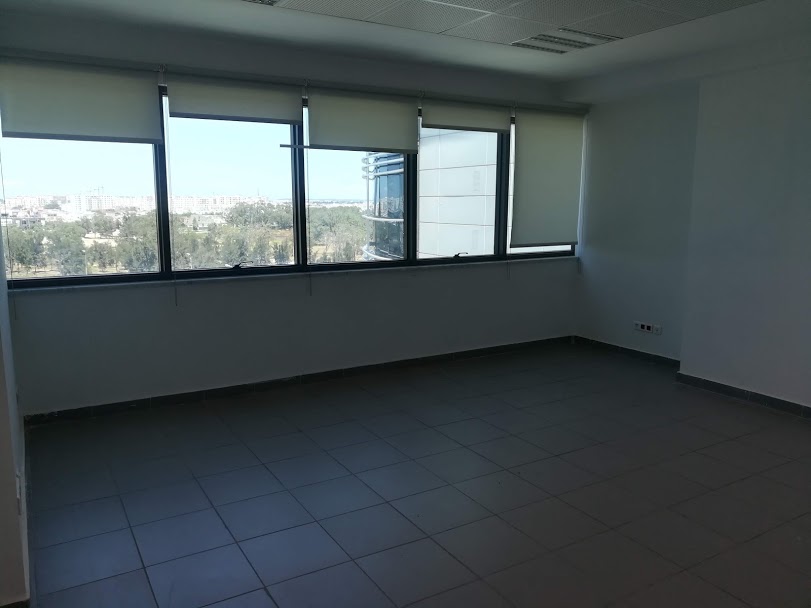 Bureaux & Commerces Bureau