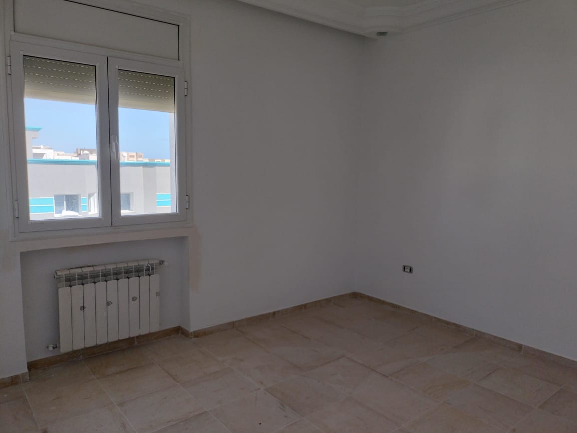 Akouda&nbsp;Chatt Meriem&nbsp;Vente&nbsp;Appart. 3 pi�ces&nbsp;Appt s plus  2 � 100 m de la plage tantana