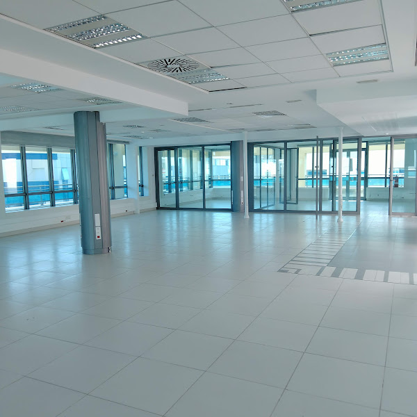 Bureaux & Commerces Bureau