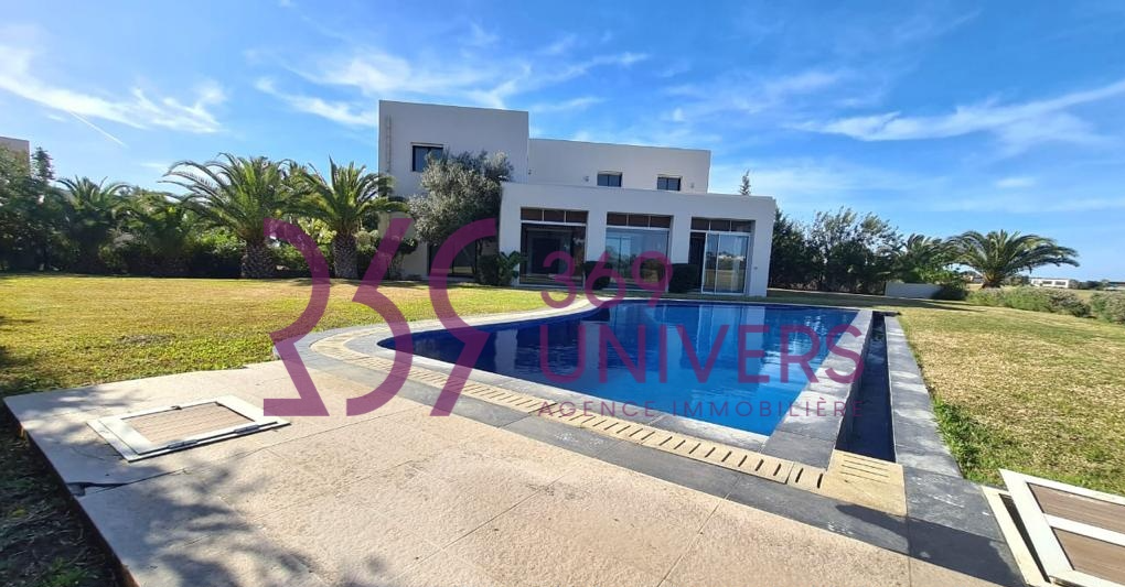 La Marsa&nbsp;Gammart&nbsp;Location&nbsp;Maisons&nbsp;Villa s3 avec piscine a gammarth ref rh011