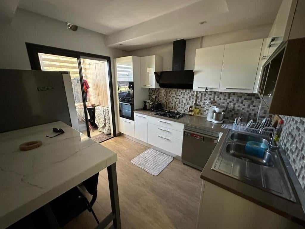 La Soukra&nbsp;La Soukra&nbsp;Vente&nbsp;Appart. 3 pi�ces&nbsp;Tr�s luxueux appartement s2 meubl� � soukra parc