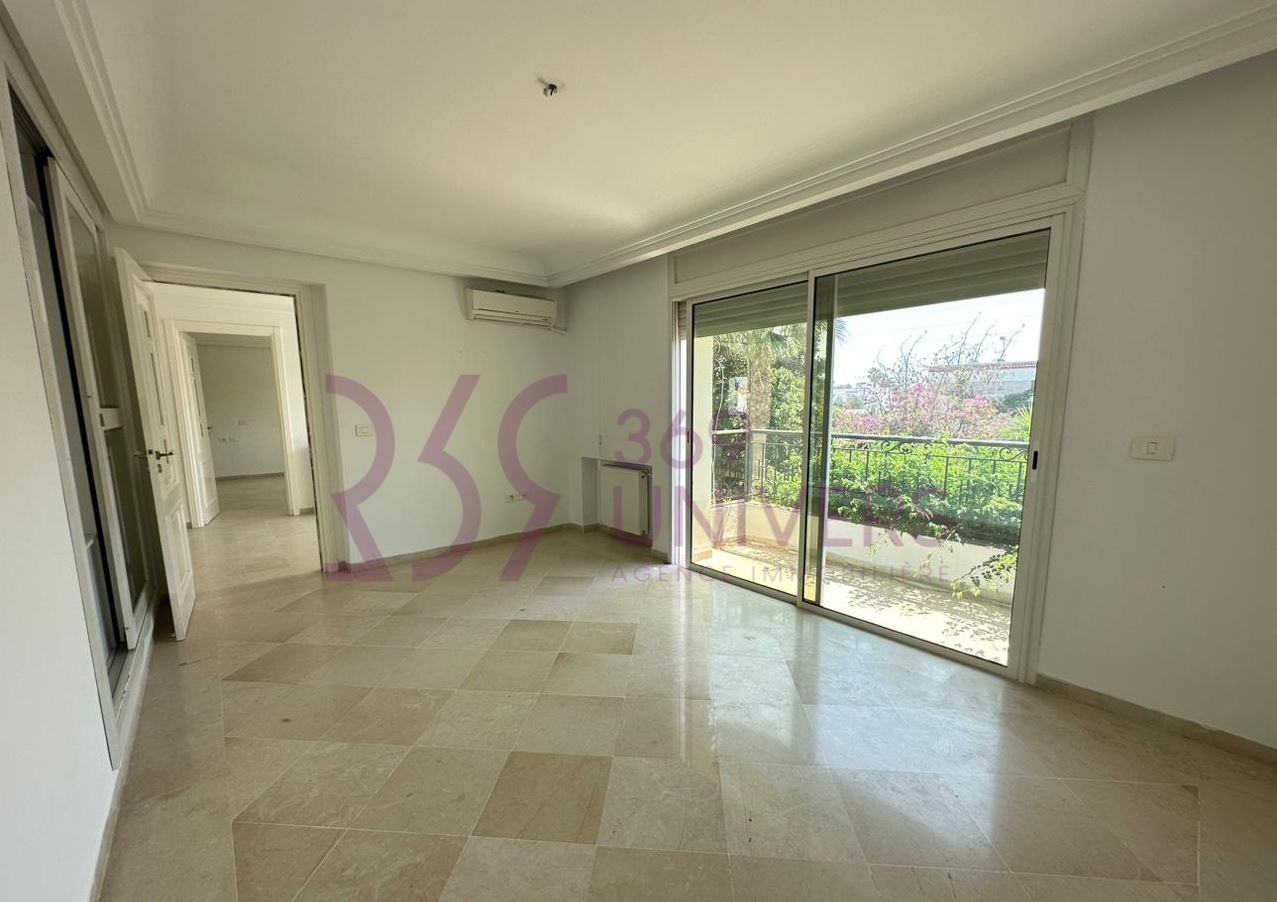 La Soukra&nbsp;La Soukra&nbsp;Location&nbsp;Maisons&nbsp;Villa avec piscine � la soukra rh045