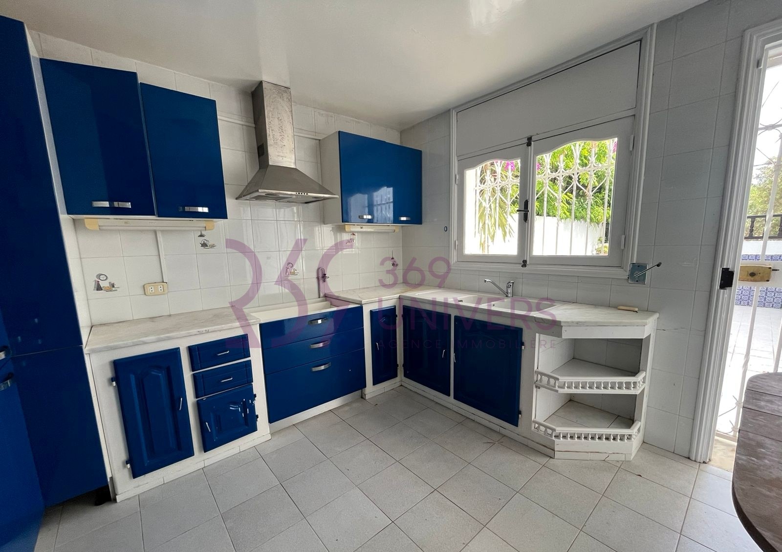 La Marsa&nbsp;Marsa Safsaf&nbsp;Location&nbsp;Maisons&nbsp;Villa avec piscine � la marsa ref rh060