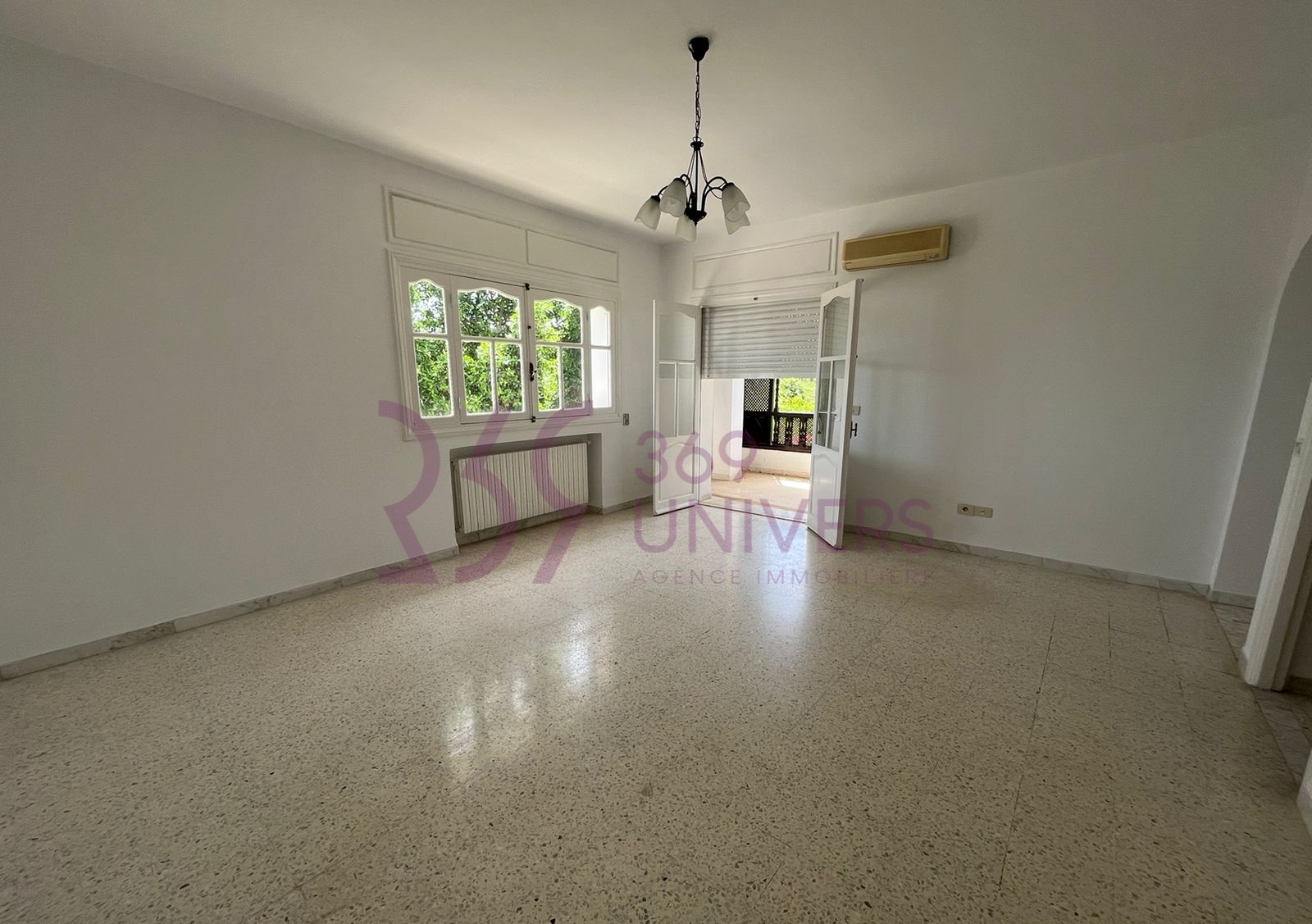 La Marsa&nbsp;Marsa Safsaf&nbsp;Location&nbsp;Maisons&nbsp;Villa avec piscine � la marsa ref rh060