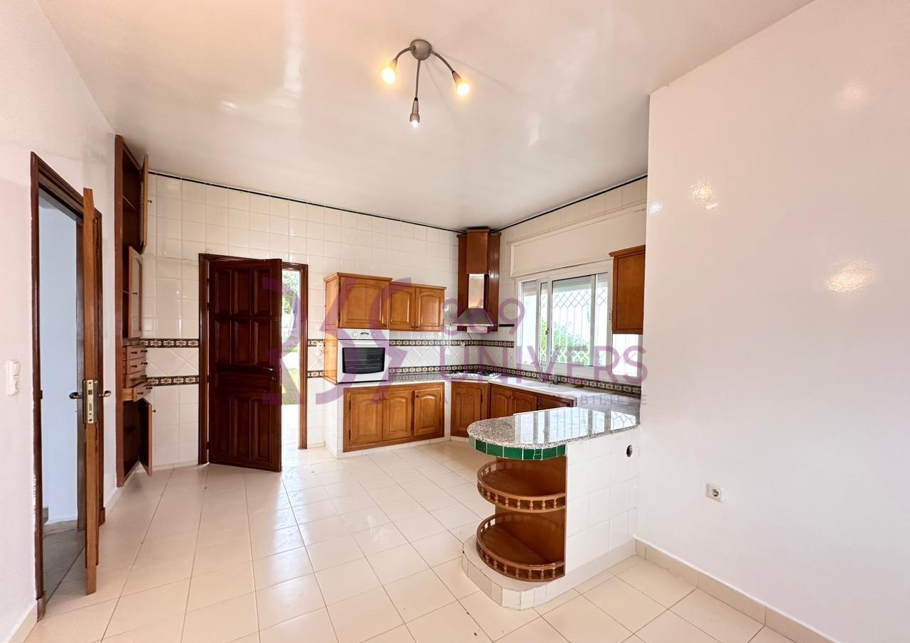 La Marsa&nbsp;Gammart&nbsp;Location&nbsp;Maisons&nbsp;Villa avec vue d�gag�e � gammarth ref rh066