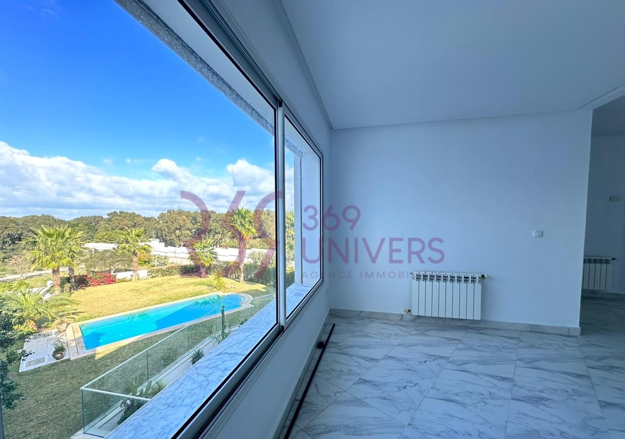 La Marsa&nbsp;Gammart&nbsp;Location&nbsp;Maisons&nbsp;Villa avec vue d�gag�e � gammarth ref rh082