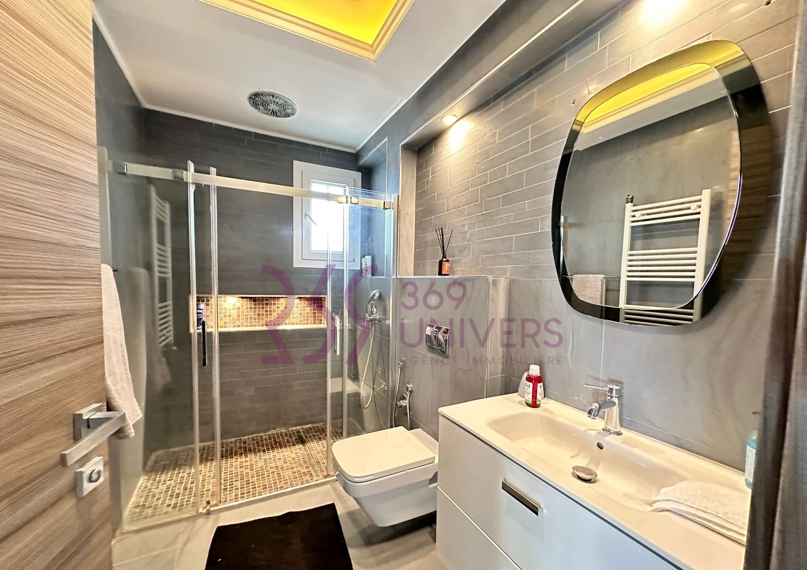 La Marsa&nbsp;Marsa Ennassim&nbsp;Location&nbsp;Appart. 3 pi�ces&nbsp;Appartement avec vue d�gag�e � la marsa ref ra072