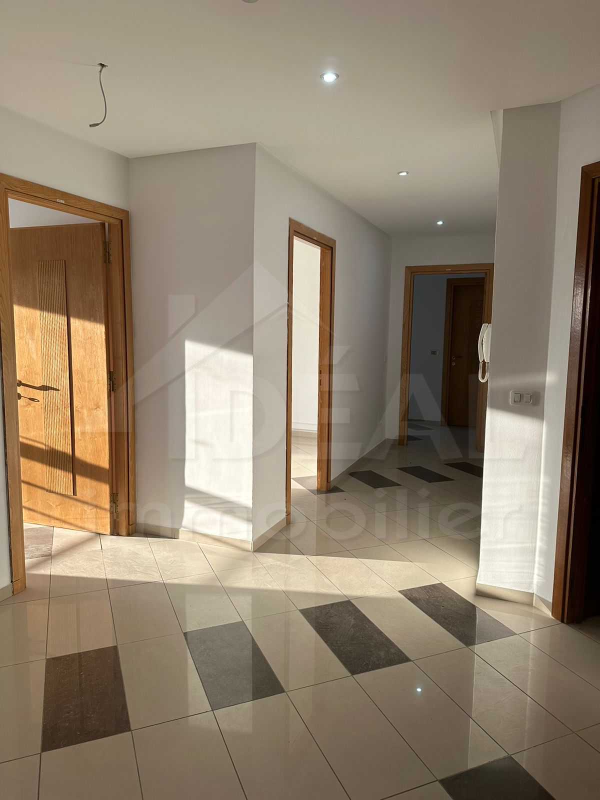 La Marsa&nbsp;Berge Du Lac&nbsp;Bureaux & Commerces&nbsp;Bureau&nbsp;Al bureau 700m2 au lac1