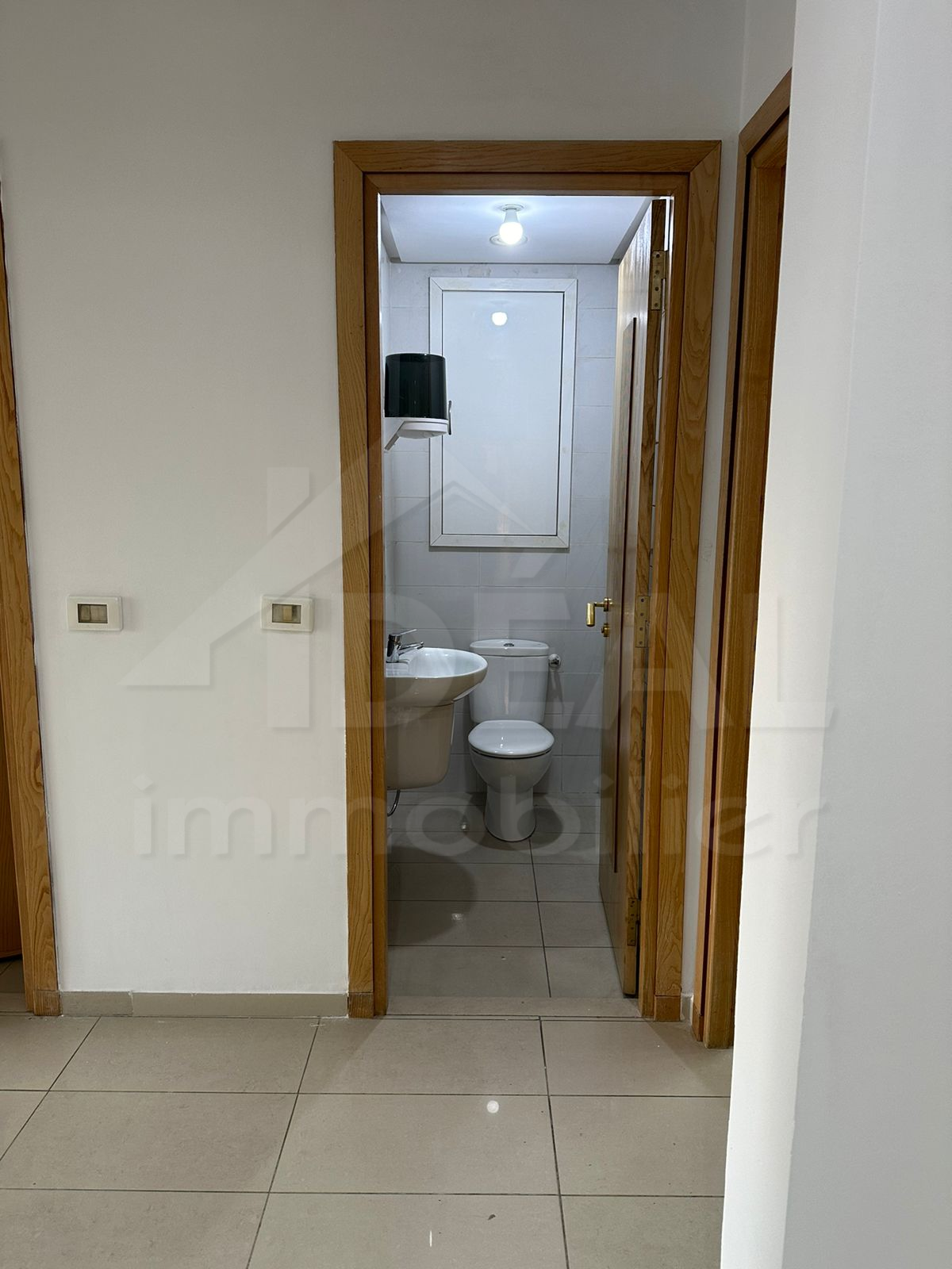 La Marsa&nbsp;Berge Du Lac&nbsp;Bureaux & Commerces&nbsp;Bureau&nbsp;Al bureau 700m2 au lac1