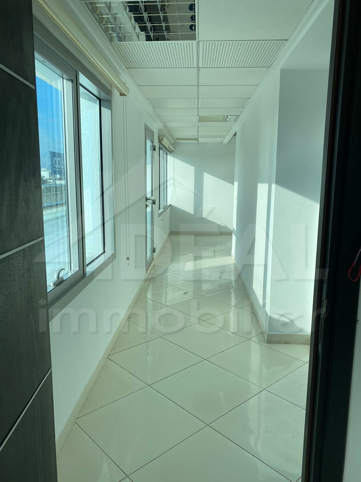 La Marsa&nbsp;Berge Du Lac&nbsp;Bureaux & Commerces&nbsp;Bureau&nbsp;Bureau de 346m2 au lac1