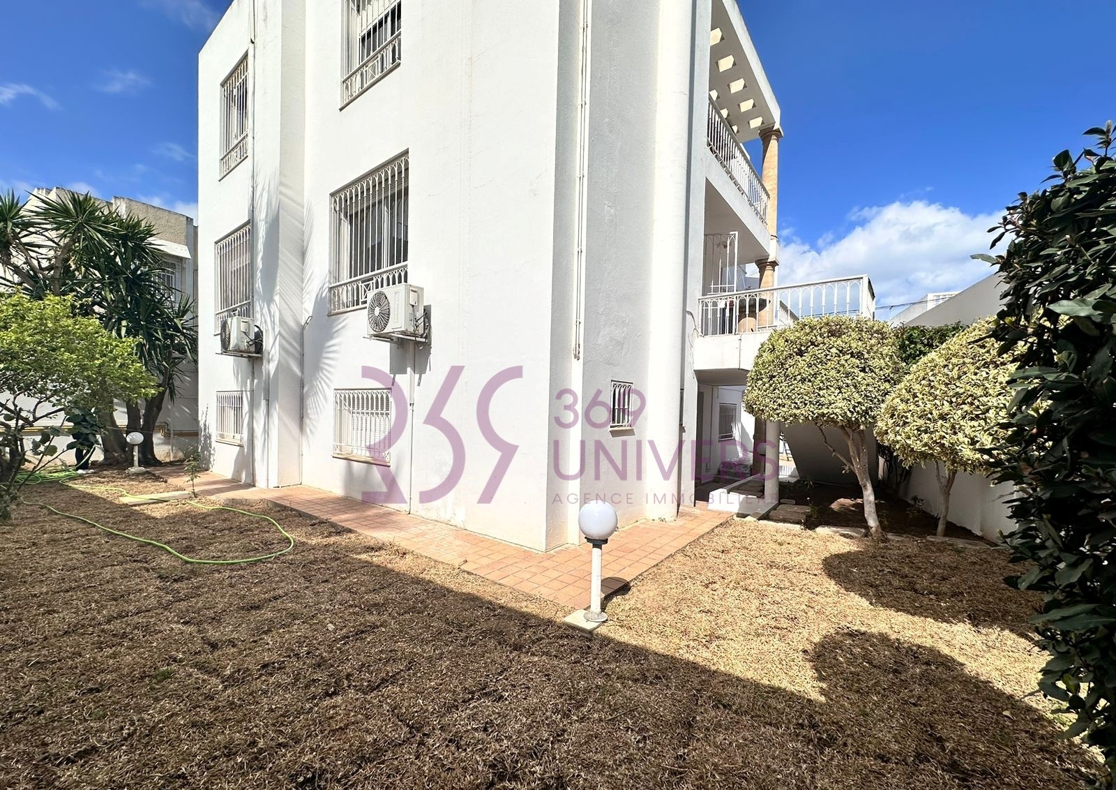 La Marsa&nbsp;Marsa Ennassim&nbsp;Location&nbsp;Maisons&nbsp;Villa avec jardin � la marsa ref rh098
