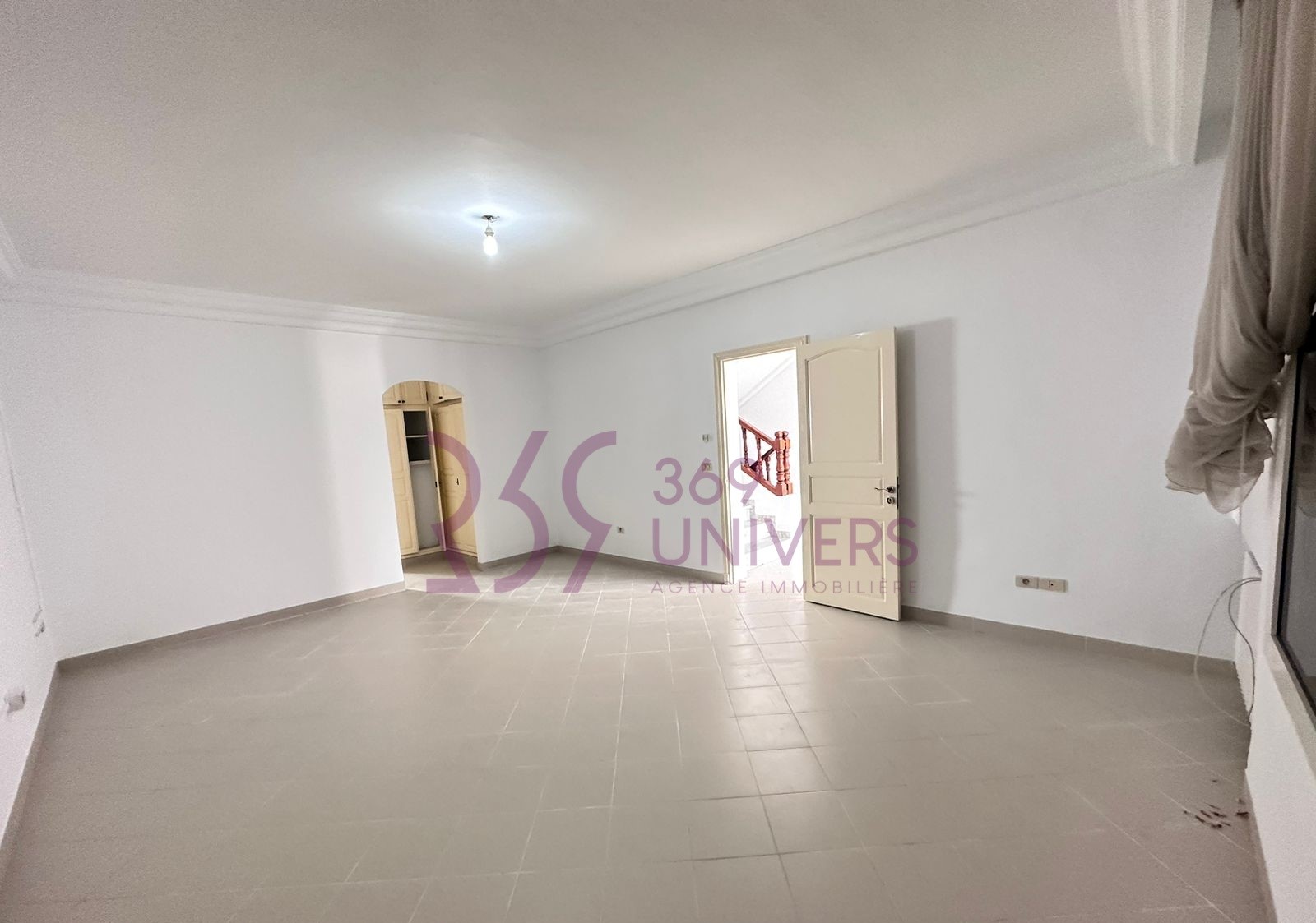 La Marsa&nbsp;Gammart&nbsp;Location&nbsp;Maisons&nbsp;Villa avec piscine � gammarth ref rh099