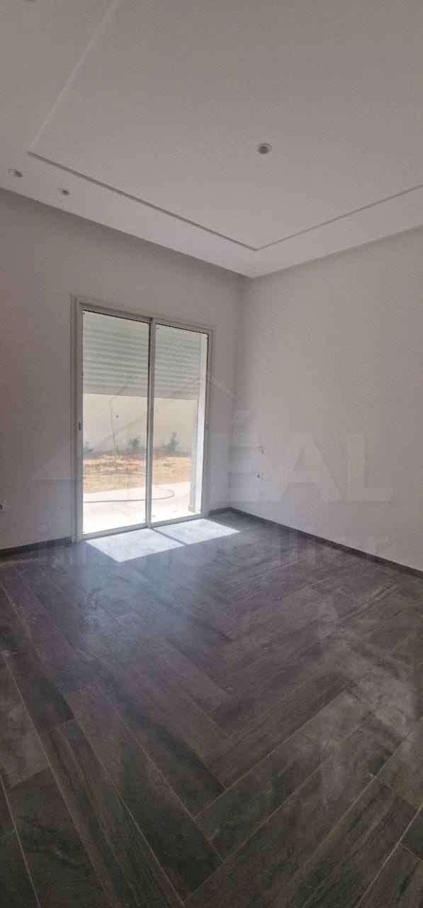 La Soukra&nbsp;La Soukra&nbsp;Vente&nbsp;Appart. 4 pi�ces&nbsp;Av appt s3 avec piscine la nouvelle soukra