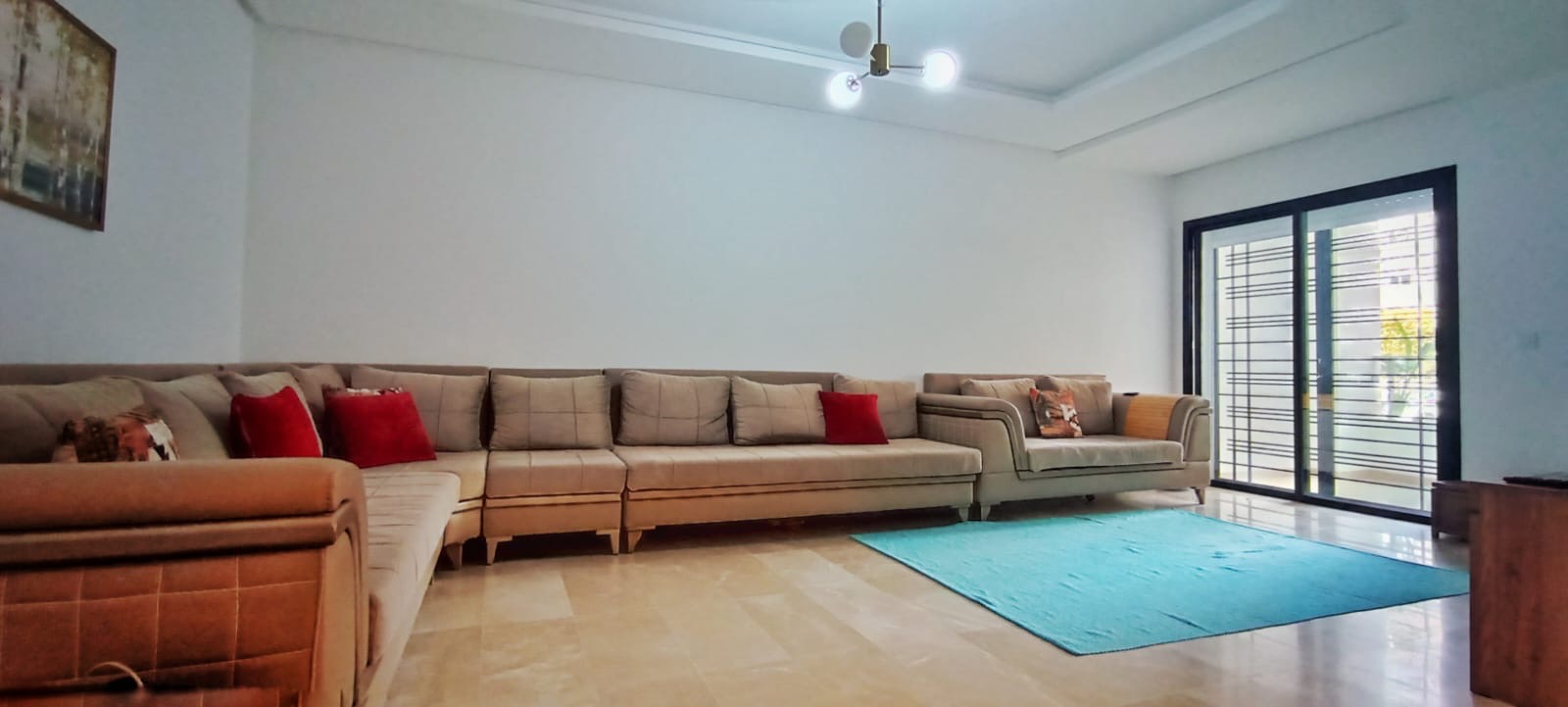 Ain Zaghouan Ain Zaghouan Location Appart. 3 pices Appartement deux chambres salon richement meubl