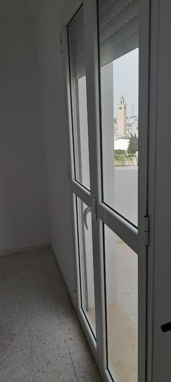 Ben Arous Ben Arous Location Appart. 3 pices Bureaux et cabinet