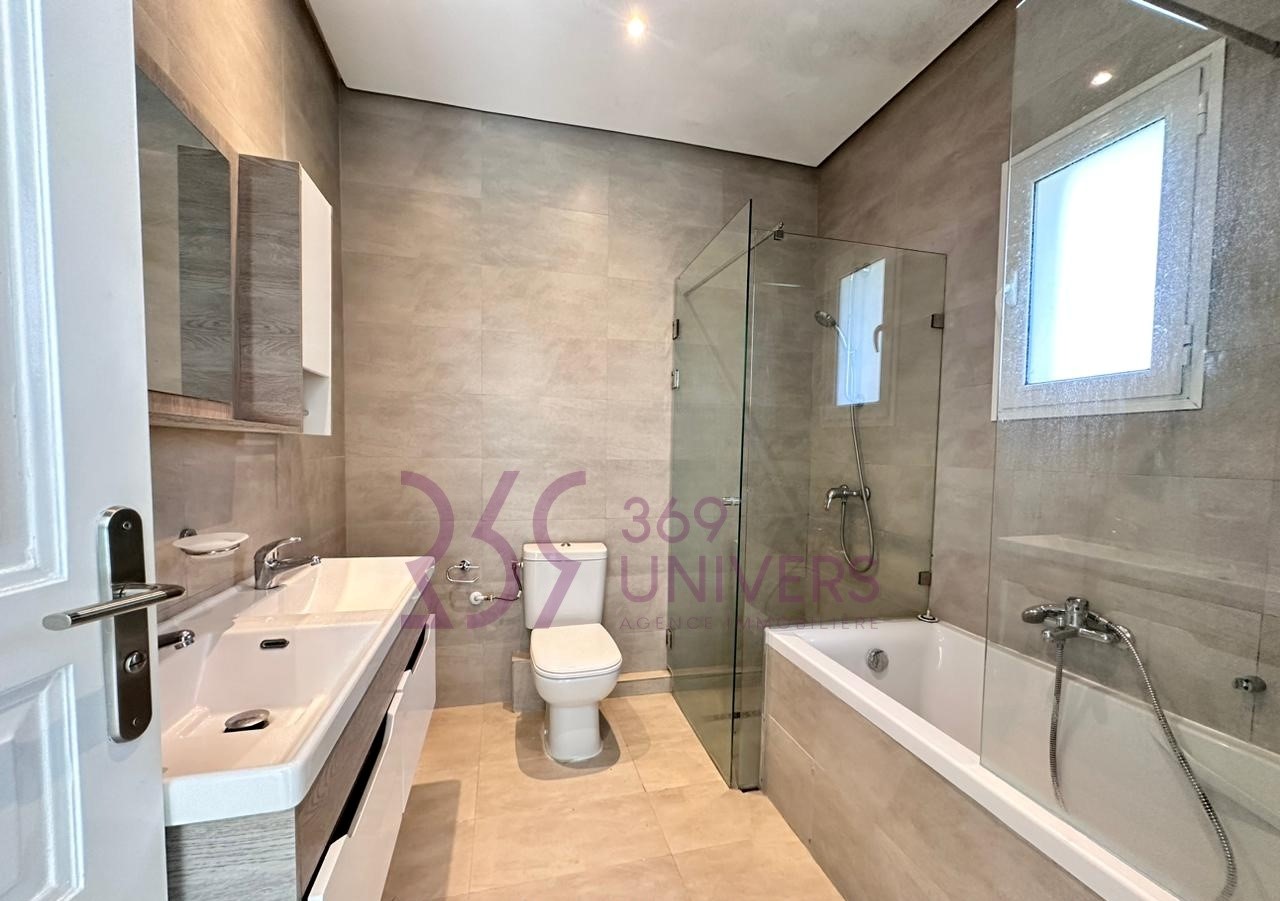 La Marsa&nbsp;Sidi Daoud&nbsp;Location&nbsp;Maisons&nbsp;Villa avec jardin � sidi daoued ref rh111