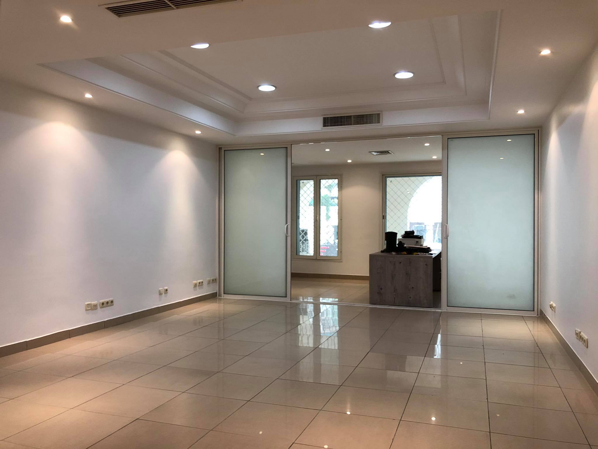 Bureaux & Commerces Bureau