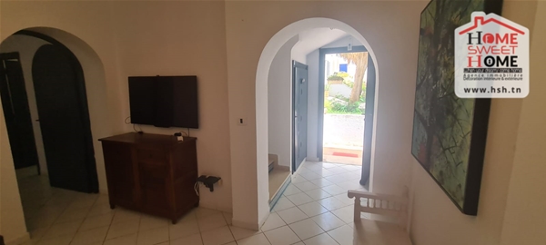 La Marsa&nbsp;Gammart&nbsp;Location&nbsp;Appart. 4 pi�ces&nbsp;Duplex el mosrara meubl� � golden tulipe