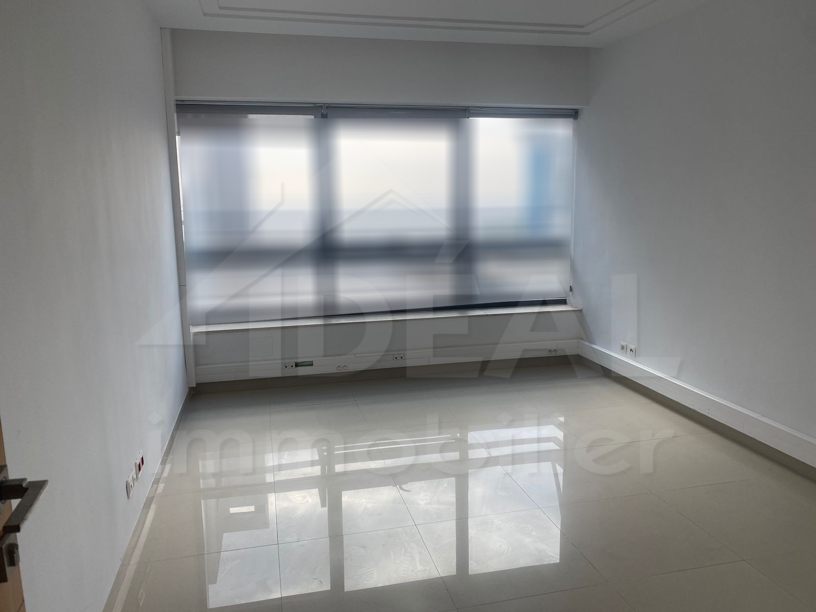 La Marsa&nbsp;Berge Du Lac&nbsp;Bureaux & Commerces&nbsp;Bureau&nbsp;Al bureau 350m2 au lac1