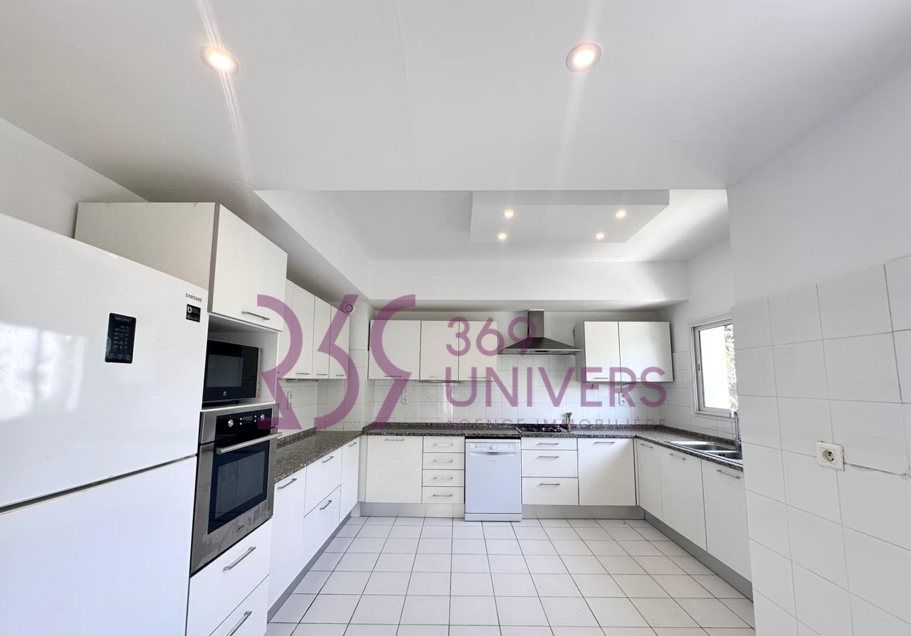 La Marsa&nbsp;Gammart&nbsp;Location&nbsp;Maisons&nbsp;Villa avec piscine � gammarth ref rh115