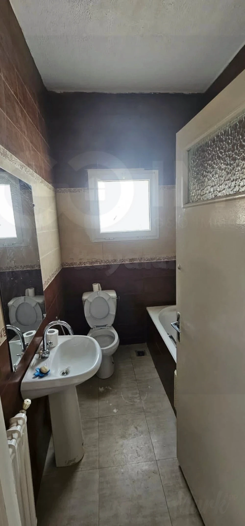 El Menzah&nbsp;Mutuelle Ville&nbsp;Bureaux & Commerces&nbsp;Bureau&nbsp;Villa usage bureautique sup 300 m � mutuelle ville