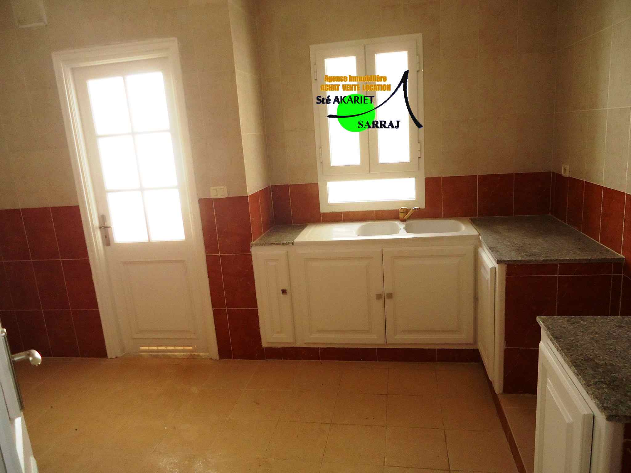 Akouda&nbsp;Chatt Meriem&nbsp;Vente&nbsp;Appart. 4 pi�ces&nbsp;Occasion ne pas rater appartement � chatt mariem