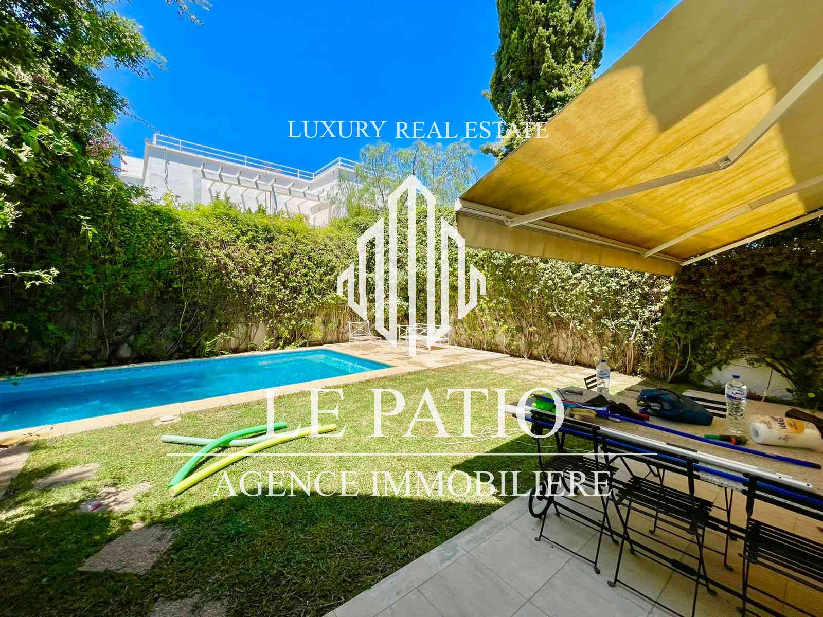 La Marsa&nbsp;Marsa Ennassim&nbsp;Location&nbsp;Maisons&nbsp;Villa a la marsa avec jardin et piscine