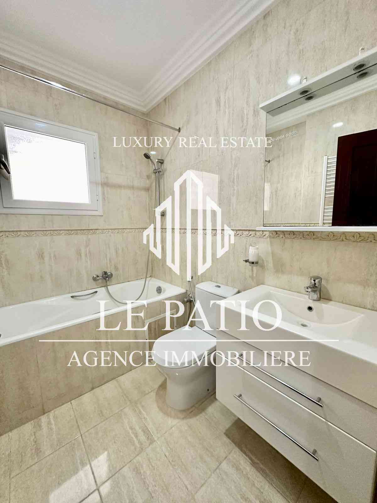 La Marsa&nbsp;Berge Du Lac&nbsp;Location&nbsp;Appart. 4 pi�ces&nbsp;Appartement s3 lac 2 avec parking sous sol