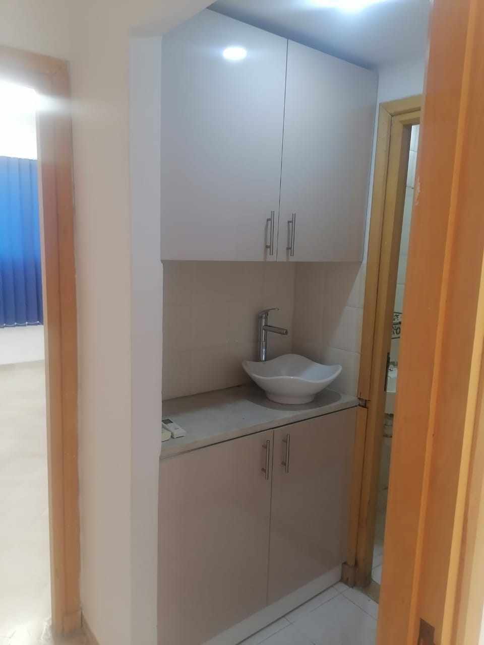 Bab Bhar&nbsp;Montplaisir&nbsp;Bureaux & Commerces&nbsp;Bureau&nbsp;Bureau en hall 3 a monplaisir