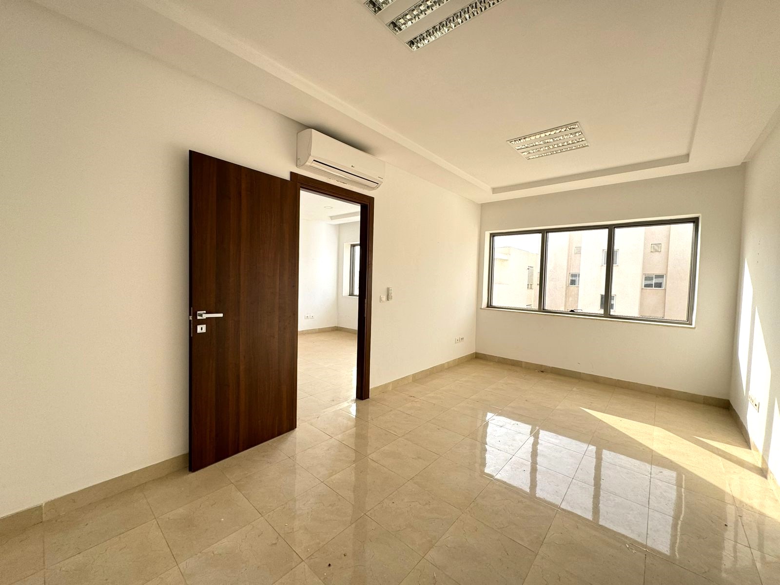 Bureaux & Commerces Bureau