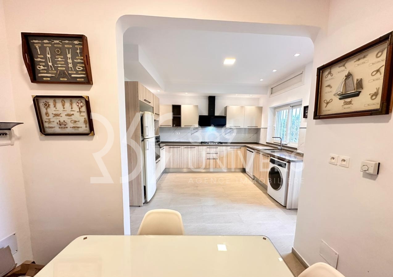 La Marsa&nbsp;Marsa Ennassim&nbsp;Location&nbsp;Appart. 3 pi�ces&nbsp;Rez de chaussee avec piscine a gammarth