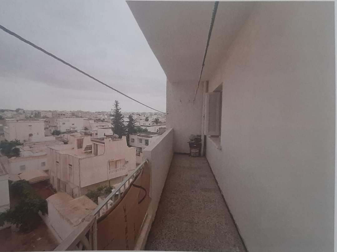 Ariana Ville&nbsp;Cite Ennouzha&nbsp;Vente&nbsp;Appart. 4 pi�ces&nbsp;S plus 3 a la cit� nozha wb3981