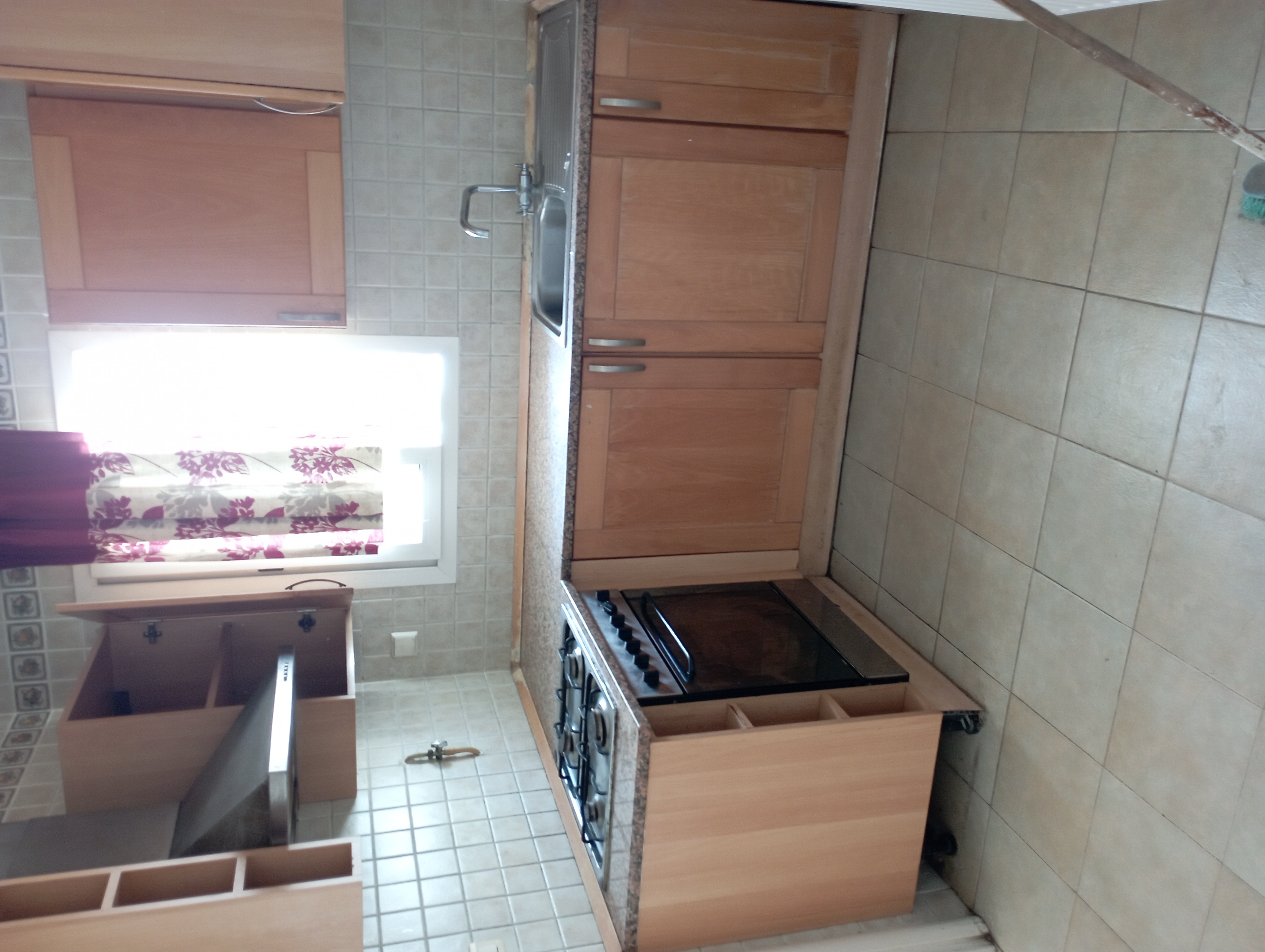 Ariana Ville Cite El Intissar 2 Location Appart. 4 pices Appartement  cite  ennasr 2
