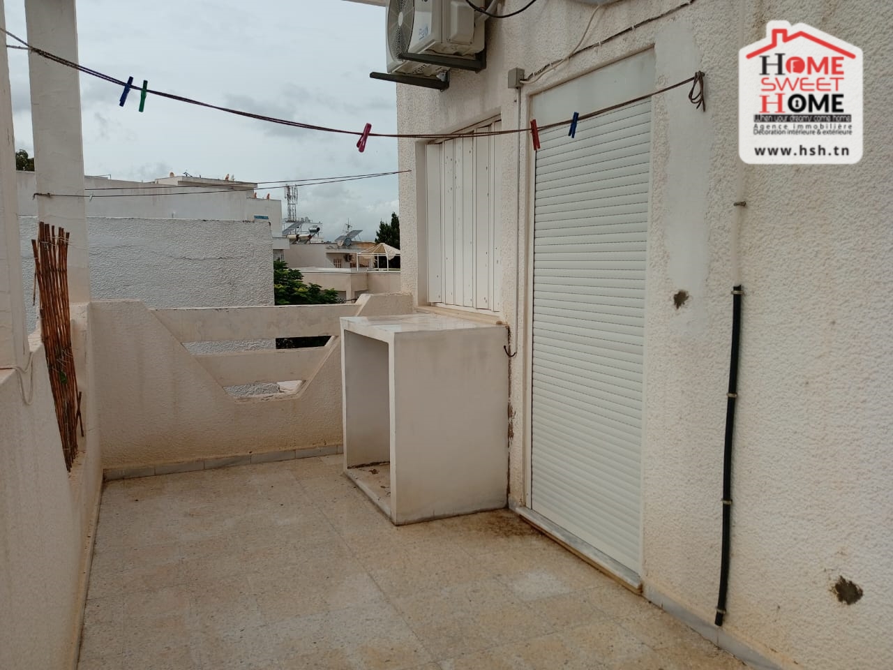 El Kram&nbsp;Le Kram Est&nbsp;Location&nbsp;Appart. 2 pi�ces&nbsp;Etage de villa s1 raisa meubl� au kram est