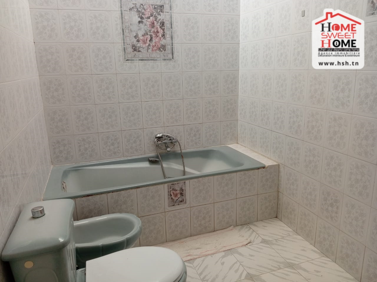 El Kram&nbsp;Le Kram Est&nbsp;Location&nbsp;Appart. 2 pi�ces&nbsp;Etage de villa s1 raisa meubl� au kram est