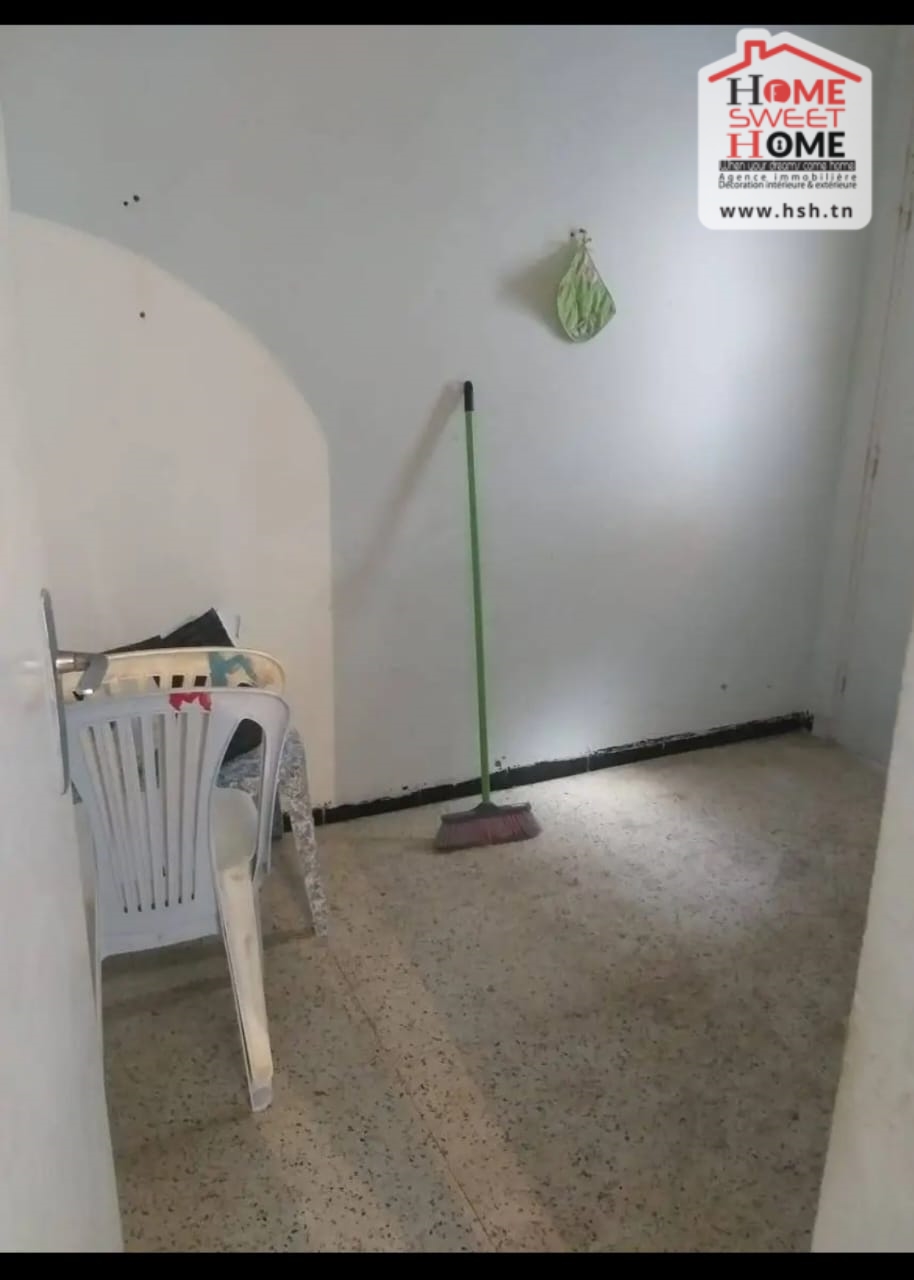 Bizerte Nord&nbsp;Bizerte&nbsp;Vente&nbsp;Appart. 5 pi�ces+&nbsp;Immeuble sayran � bierte