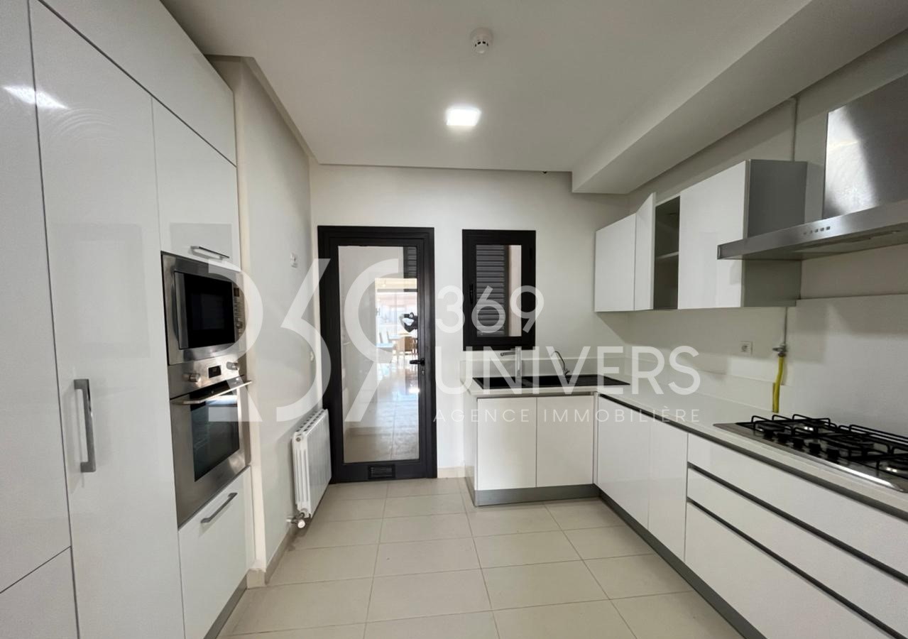 La Marsa&nbsp;Sidi Daoud&nbsp;Location&nbsp;Appart. 3 pi�ces&nbsp;Appartement meubl� avec terrasse � la marsa