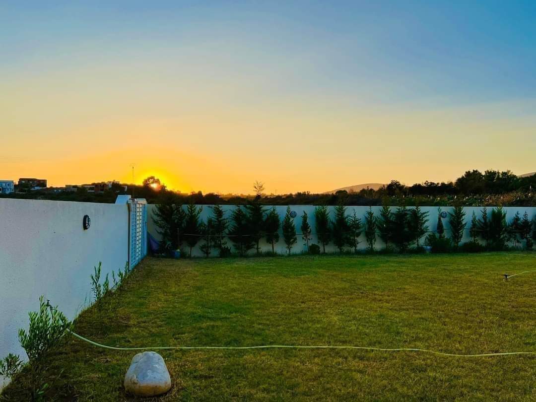 El Haouaria&nbsp;Cite Touristique&nbsp;Vente&nbsp;Maisons&nbsp;Villa a la plage ds 580m2 el haouaria cap bon