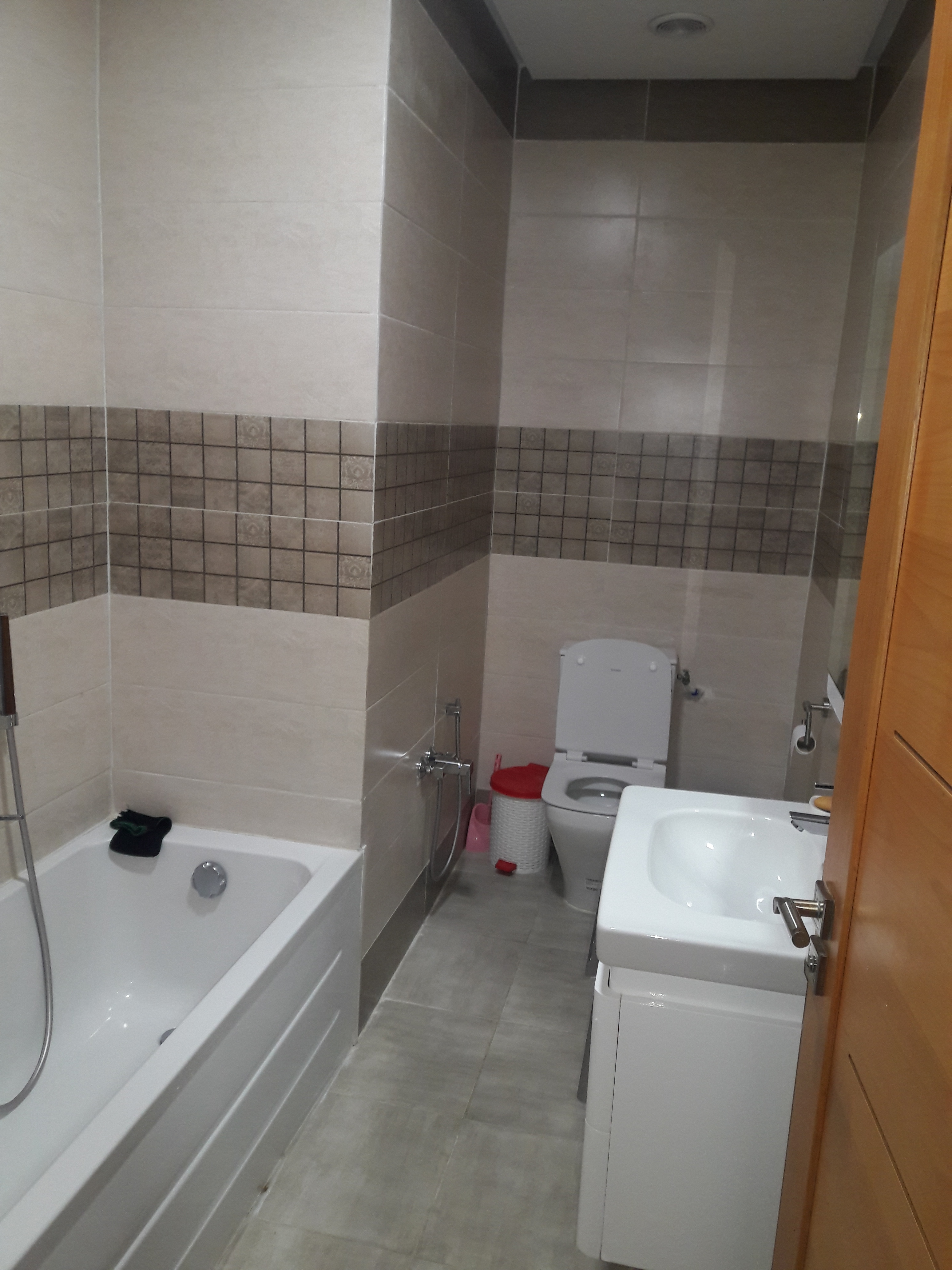 Raoued&nbsp;Cite El Mountazeh&nbsp;Vente&nbsp;Maisons&nbsp;Villa rdc et �tage ind�pendant