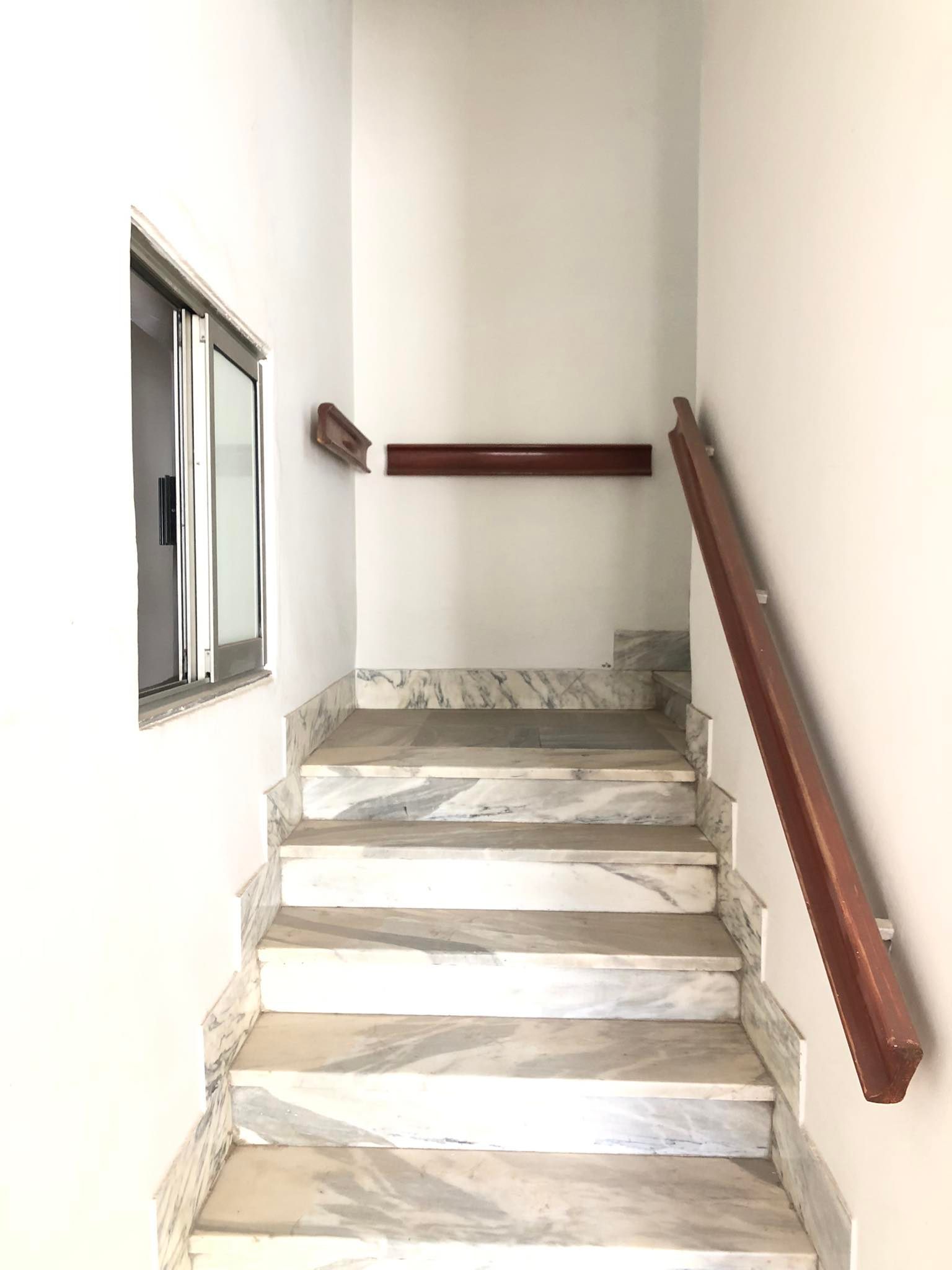 El Menzah Tunis Belvedere Location Autre Immeuble 1800 m 60 pices tunis belvdre