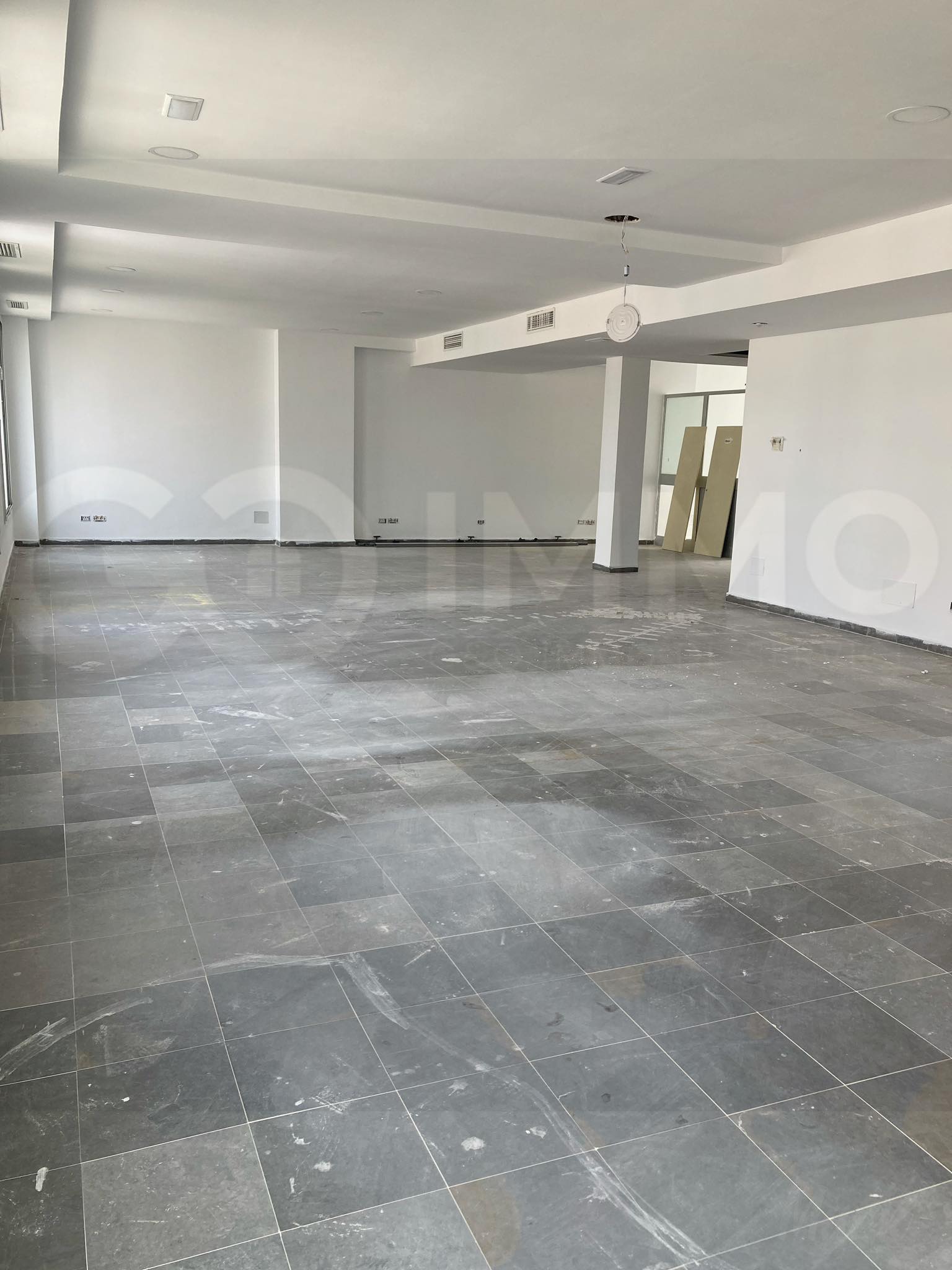 Bab Bhar&nbsp;Montplaisir&nbsp;Bureaux & Commerces&nbsp;Bureau&nbsp;Des plateaux en open space sup 220 m � mohamed 5