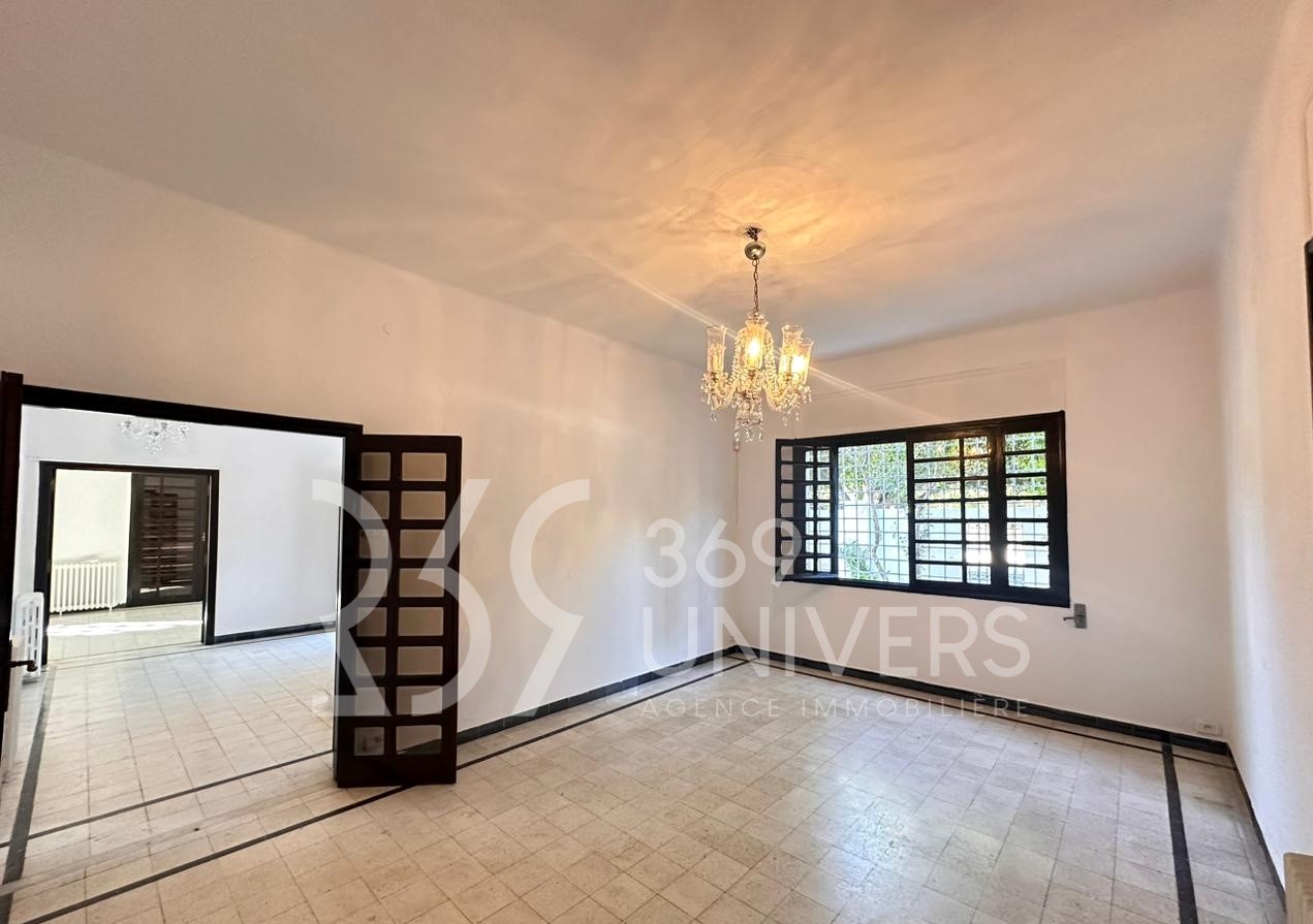La Marsa Marsa Safsaf Location Maisons Villa avec jardin  la marsa ref rh133