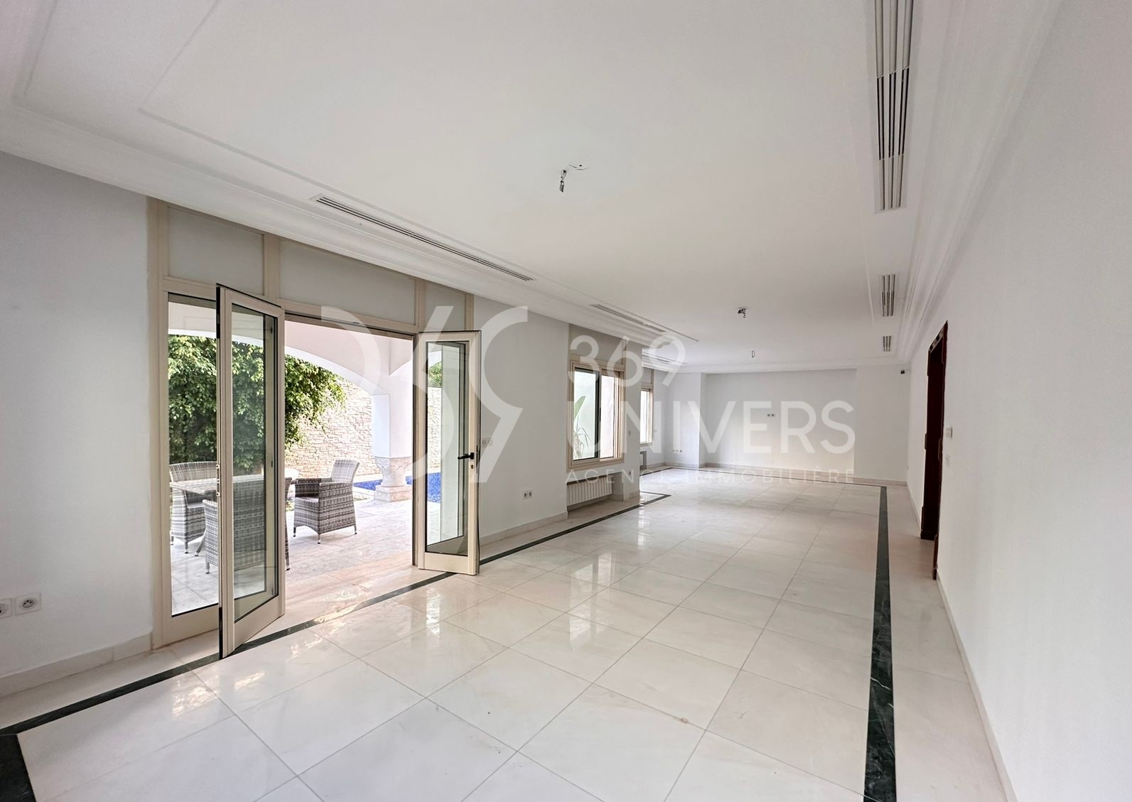 La Marsa&nbsp;Gammart&nbsp;Location&nbsp;Maisons&nbsp;Villa avec piscine � gammarth ref rh135