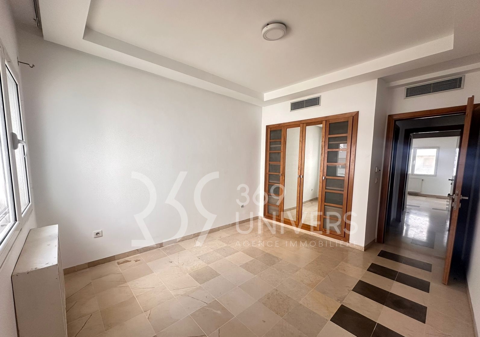 La Marsa Sidi Daoud Location Appart. 3 pices Appartement avec balcon  sidi daoued ref ra103